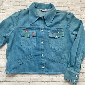 Vintage 1970s Embroidered Denim Pearl Snap Jacket